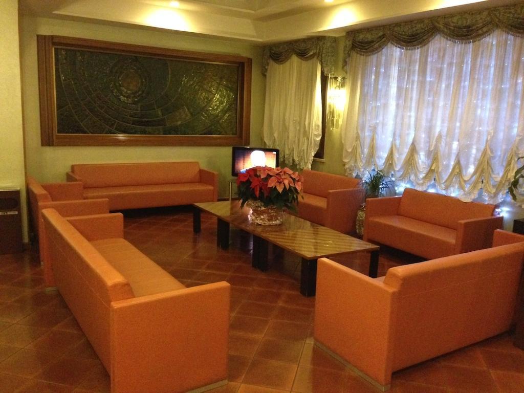 Hotel Vienna Marghera Esterno foto