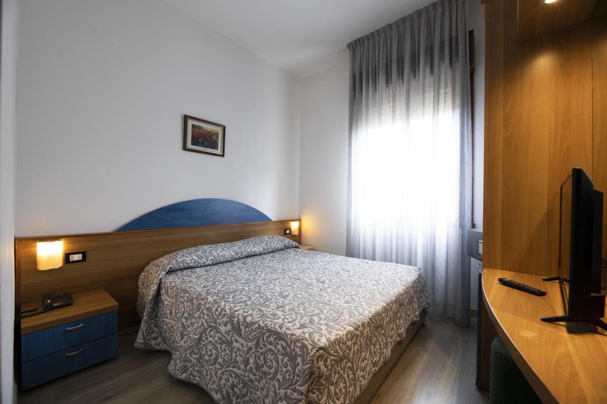 Hotel Vienna Marghera Esterno foto