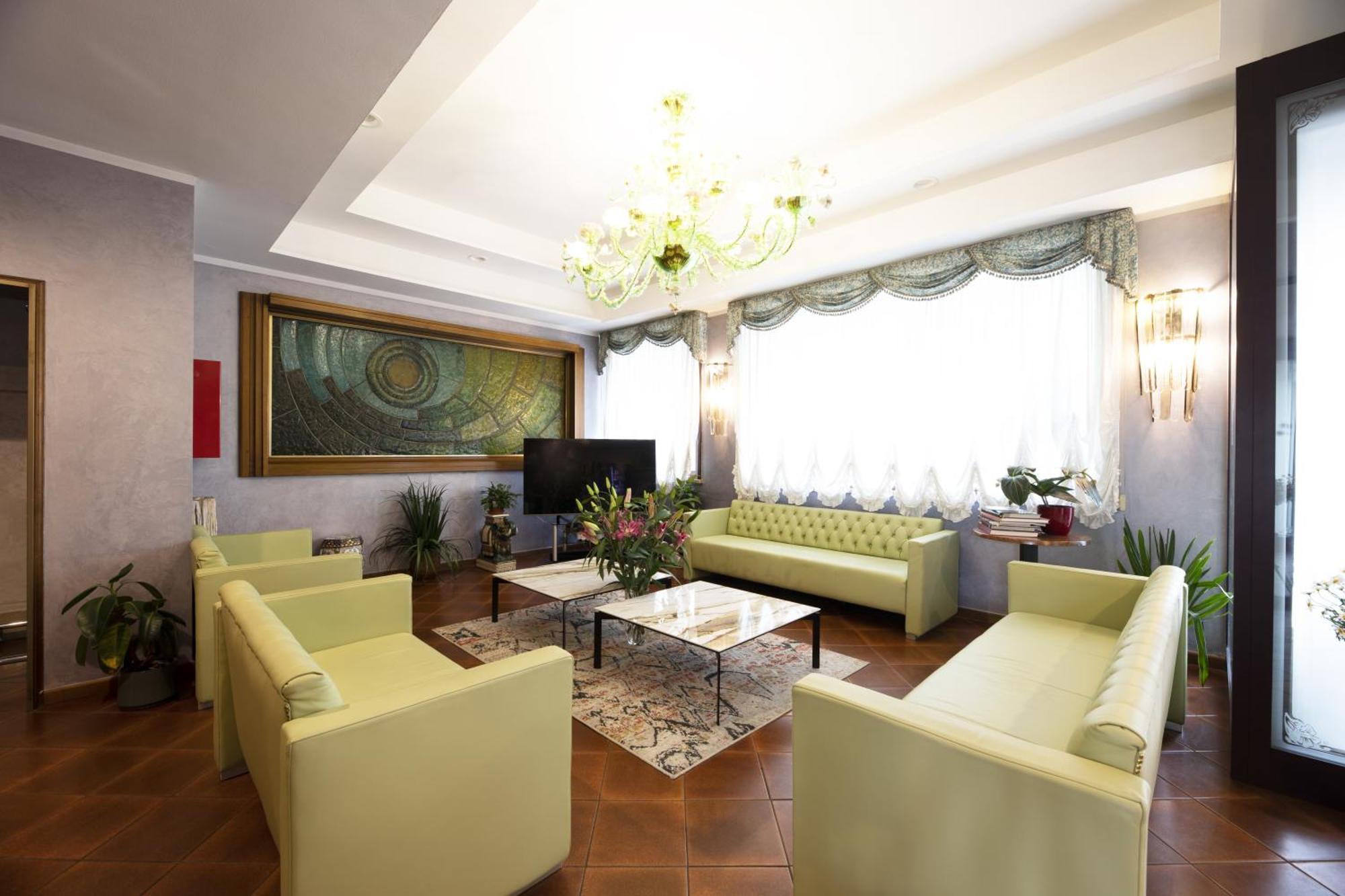 Hotel Vienna Marghera Esterno foto