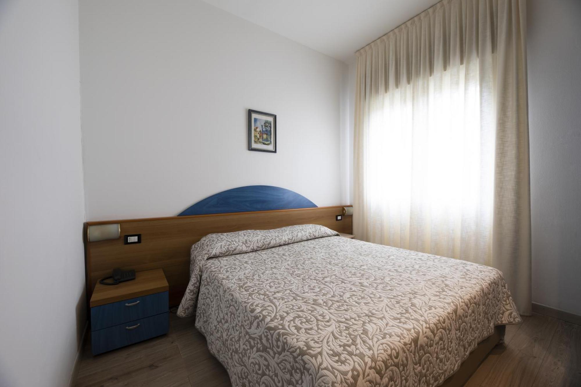 Hotel Vienna Marghera Esterno foto