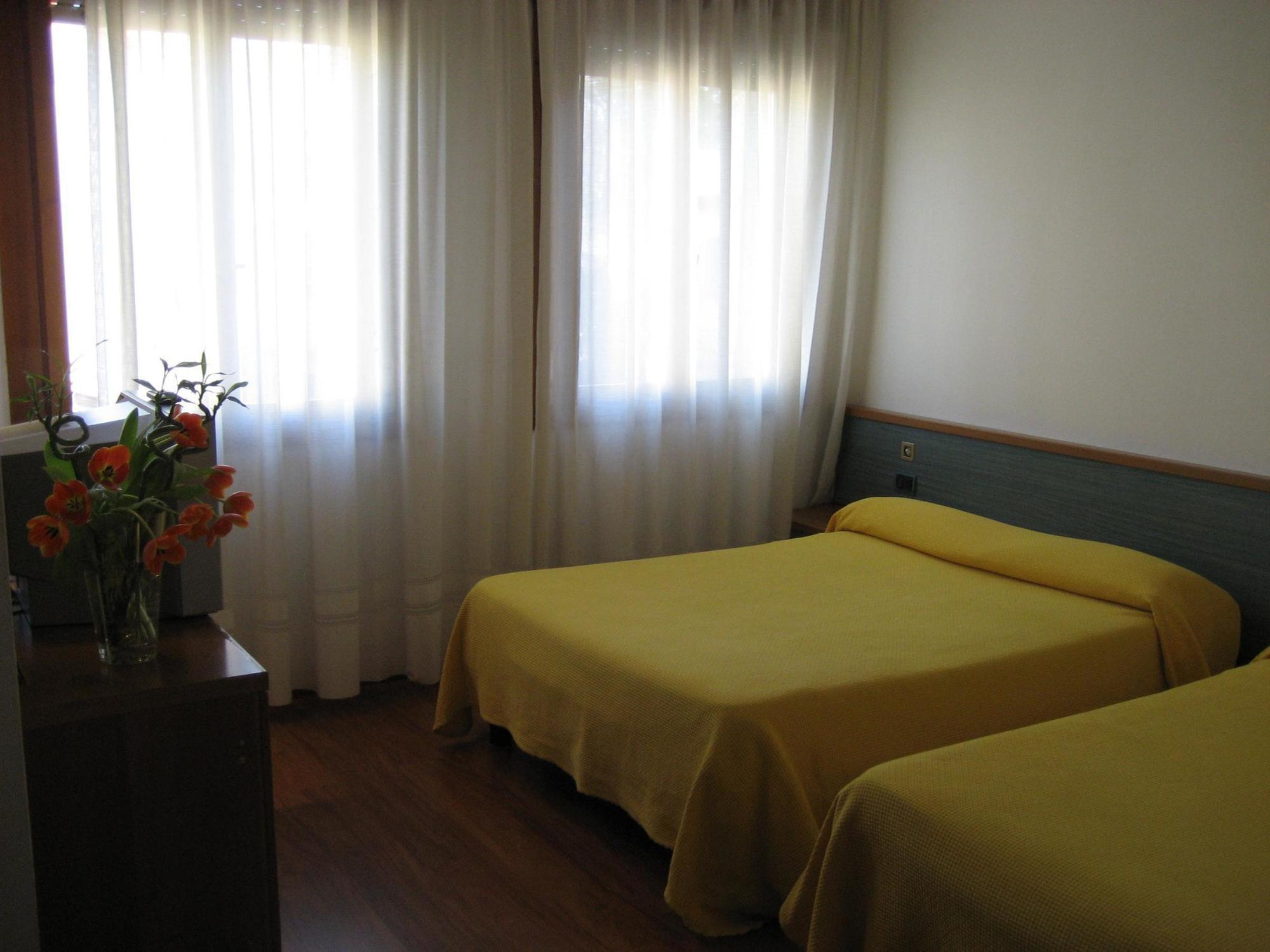 Hotel Vienna Marghera Esterno foto