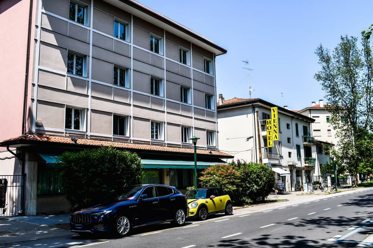 Hotel Vienna Marghera Esterno foto